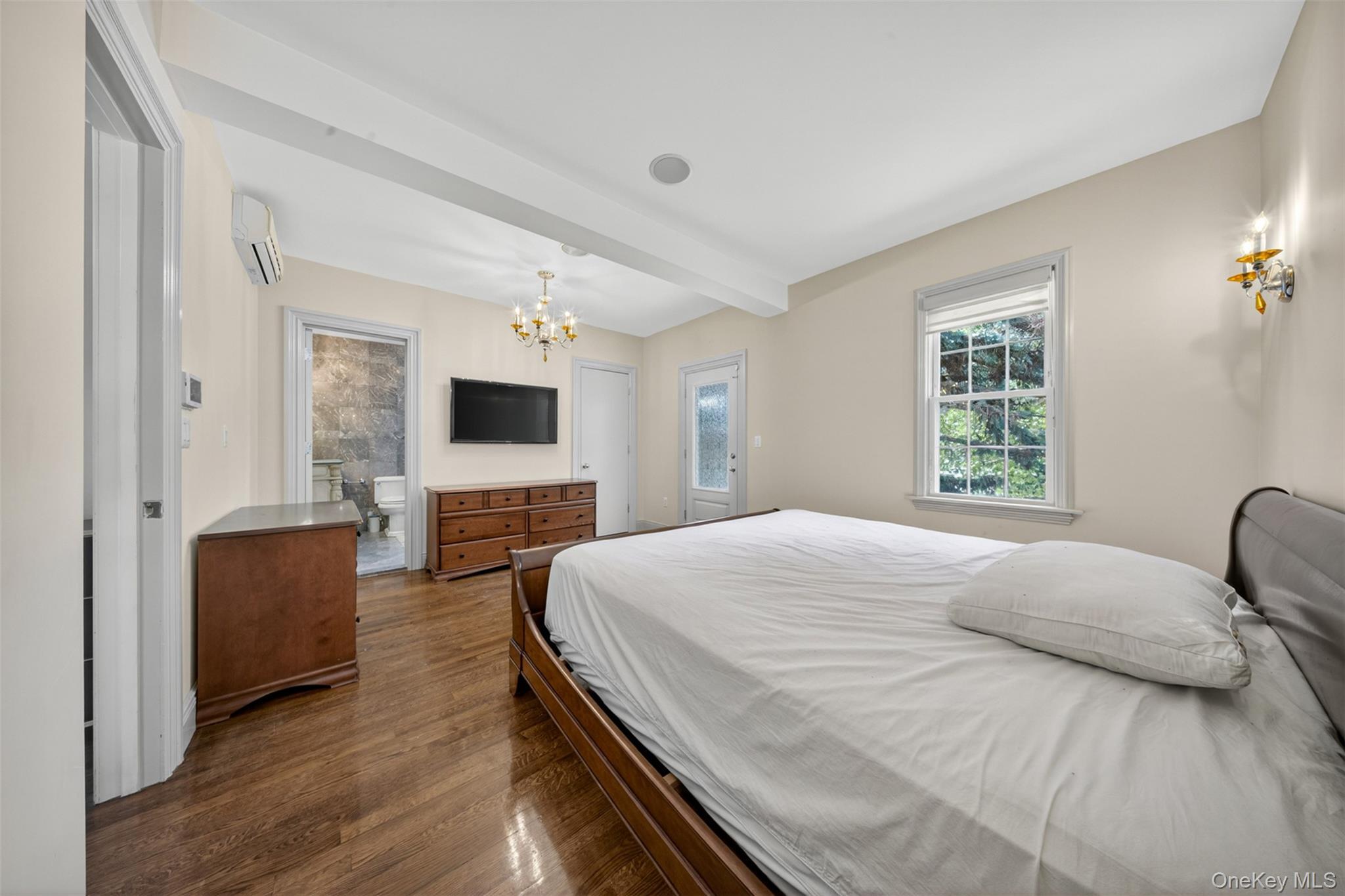 Single Family Murray Lane Queens, NY 11354, MLS-1010652-15