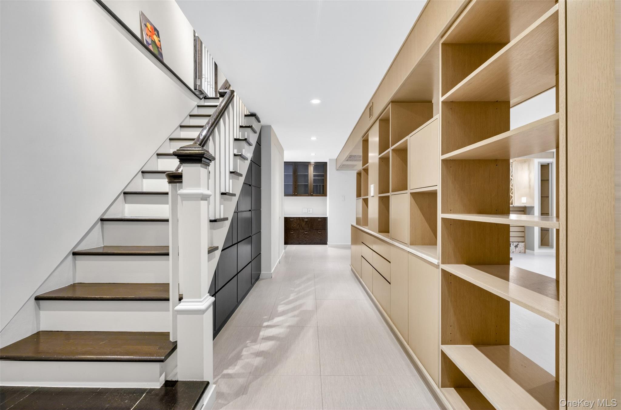 Single Family Murray Lane Queens, NY 11354, MLS-1010652-27