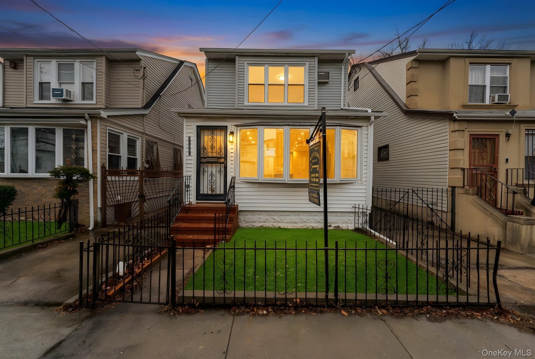Single Family Tioga  Queens, NY 11412, MLS-1010661-17