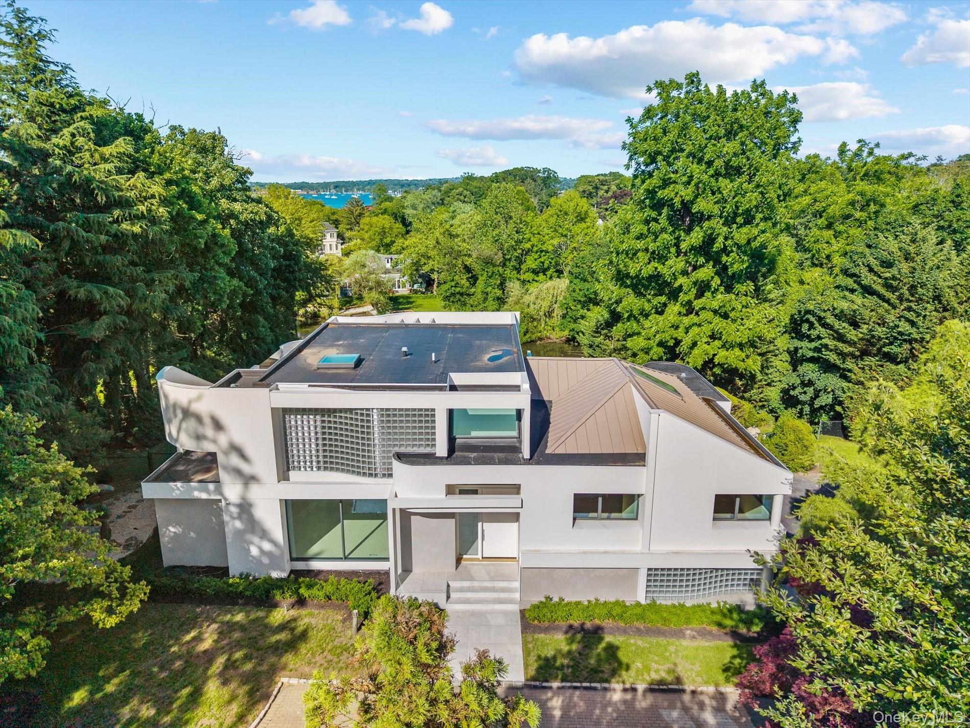 Single Family Foxwood Road Nassau County, NY 11024, MLS-1010675-3