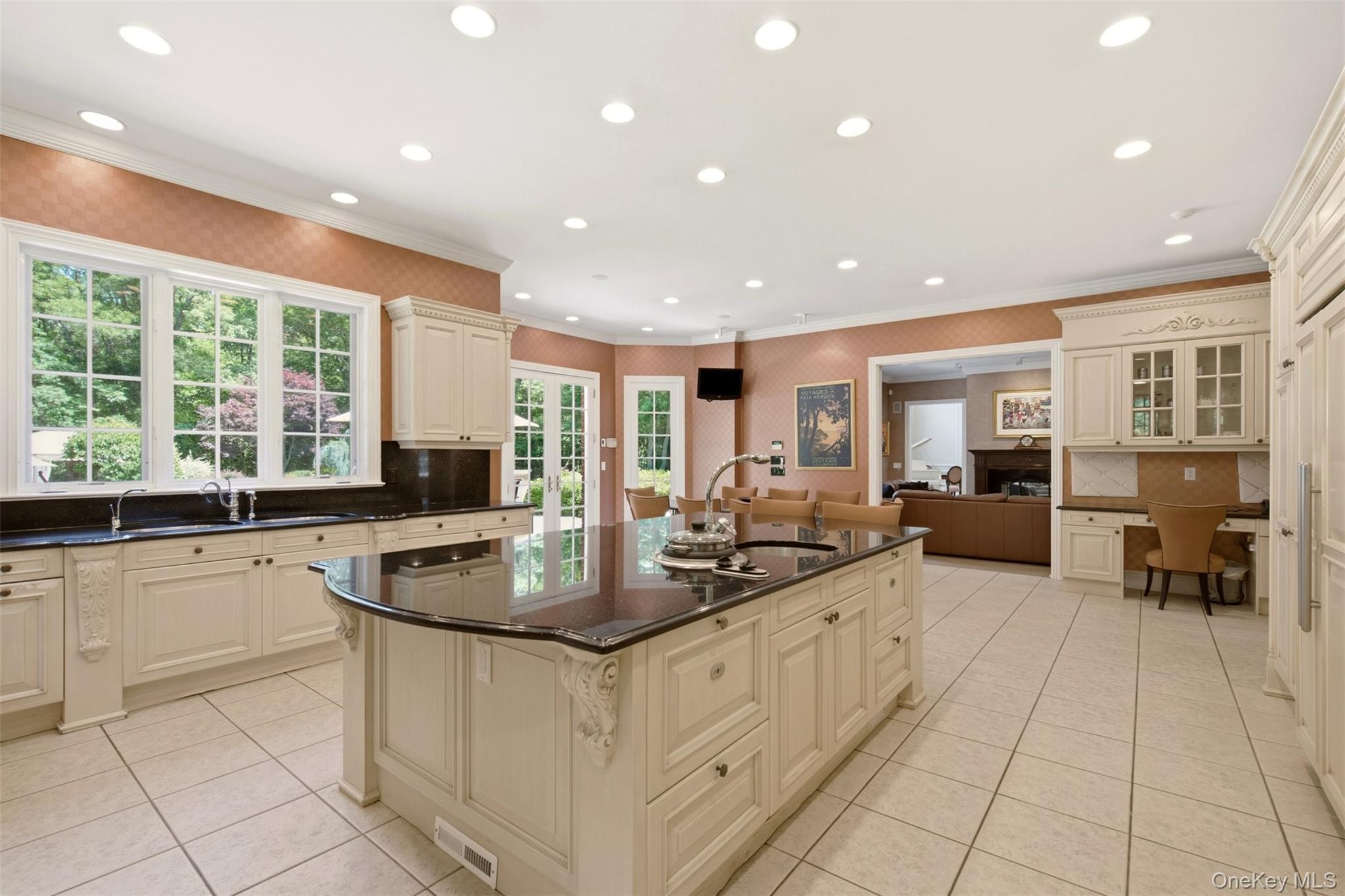 Single Family Fairway Court  Nassau County, NY 11771, MLS-1010689-11