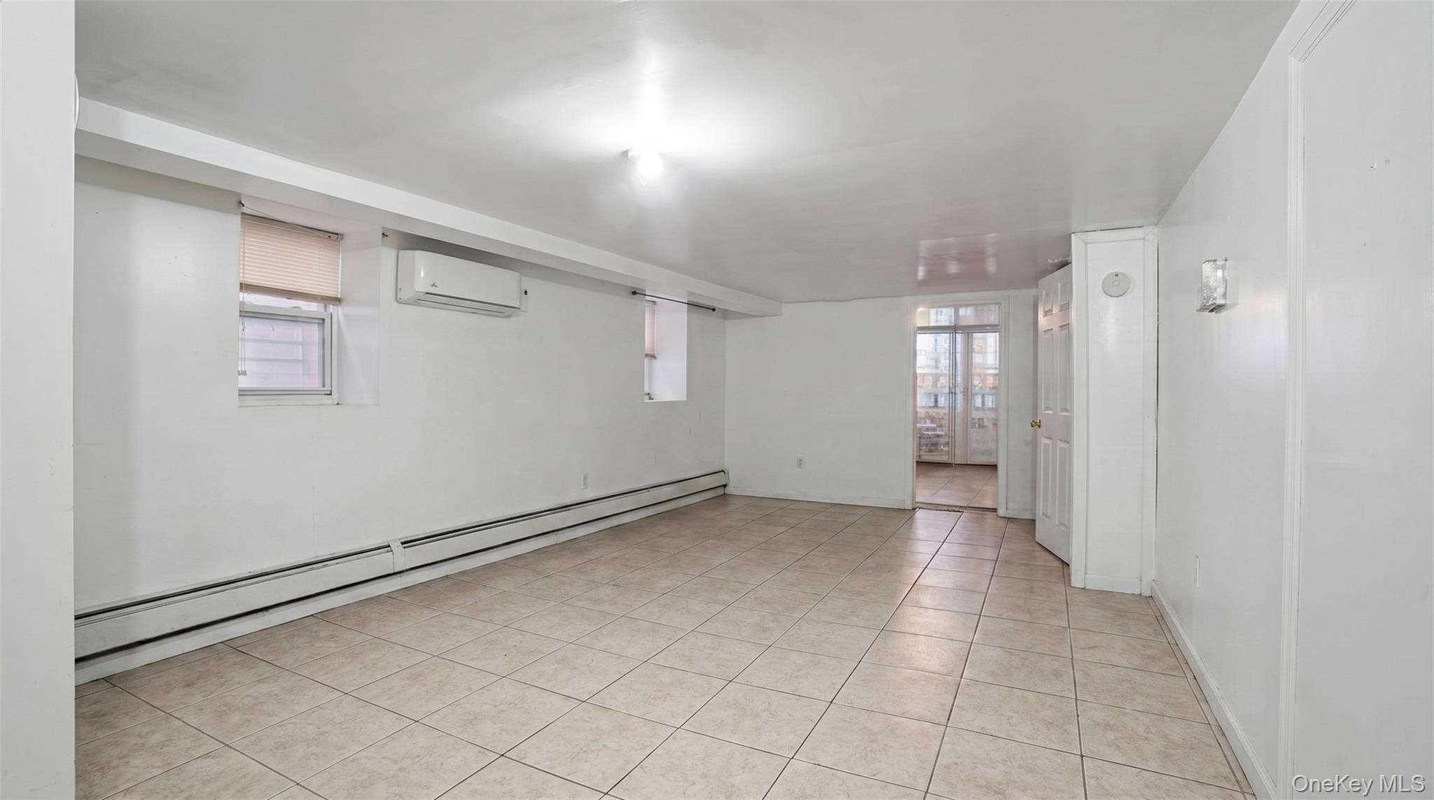 Single Family 225th Bronx, NY 10466, MLS-1010692-14