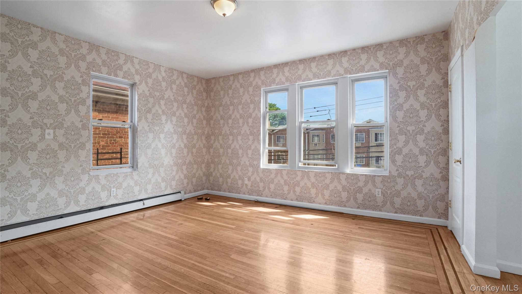 Single Family 225th Bronx, NY 10466, MLS-1010692-8
