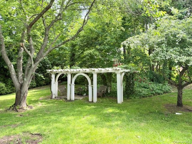 Single Family Barrett Road  Nassau County, NY 11559, MLS-1010707-9