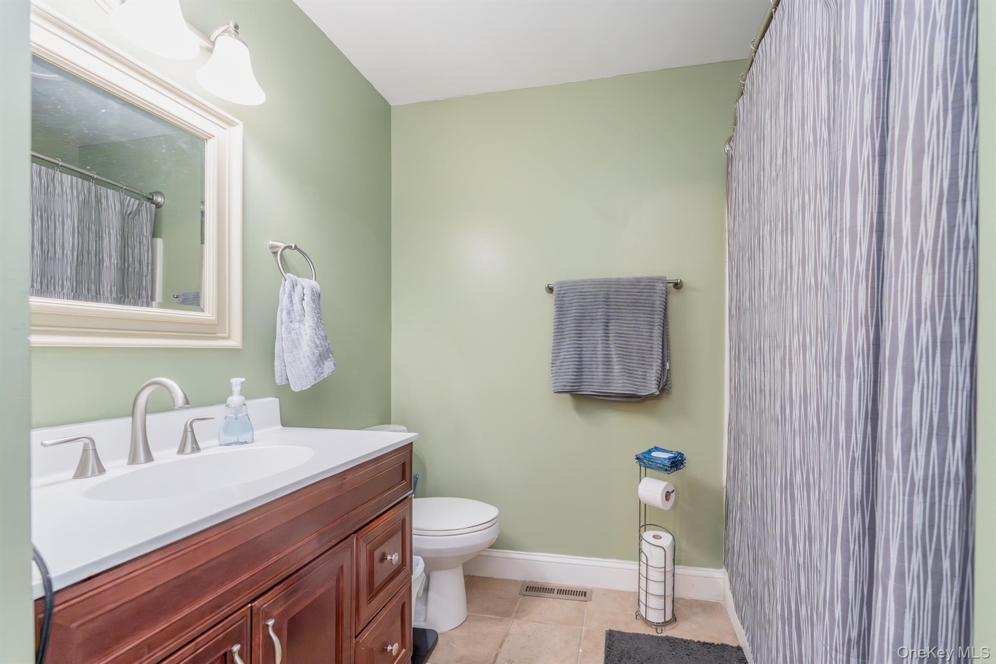 Single Family Penstock Lane  Ulster County, NY 12449, MLS-1010713-23