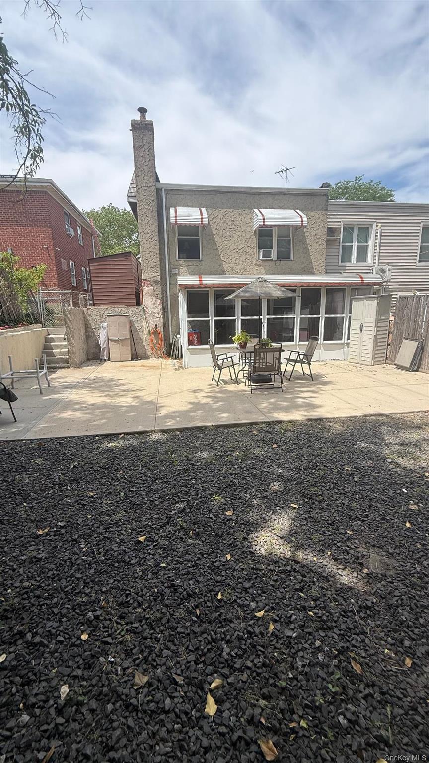 Single Family Dumont Queens, NY 11417, MLS-1010744-18