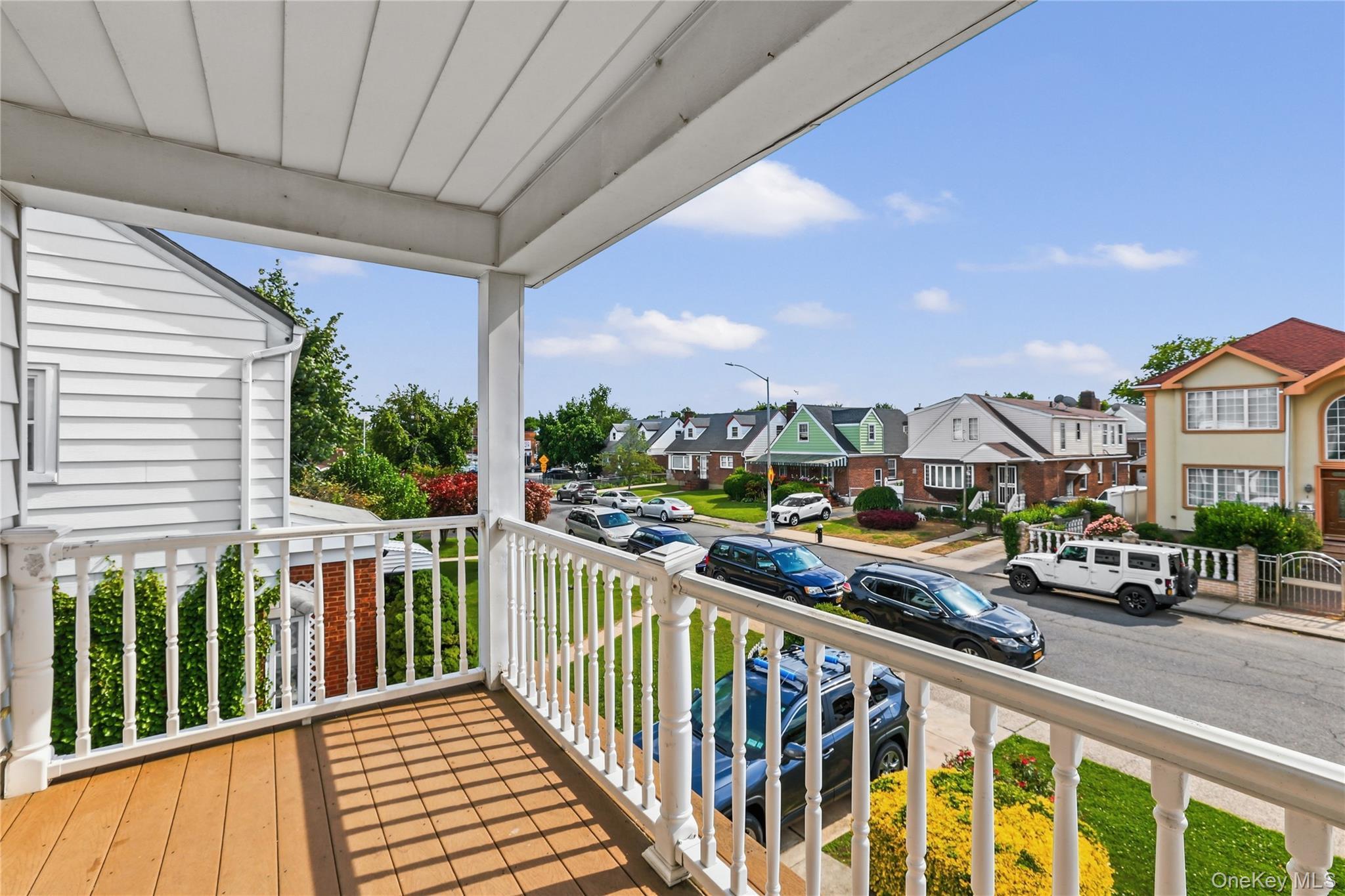 Single Family 252nd Street  Queens, NY 11426, MLS-1010788-12