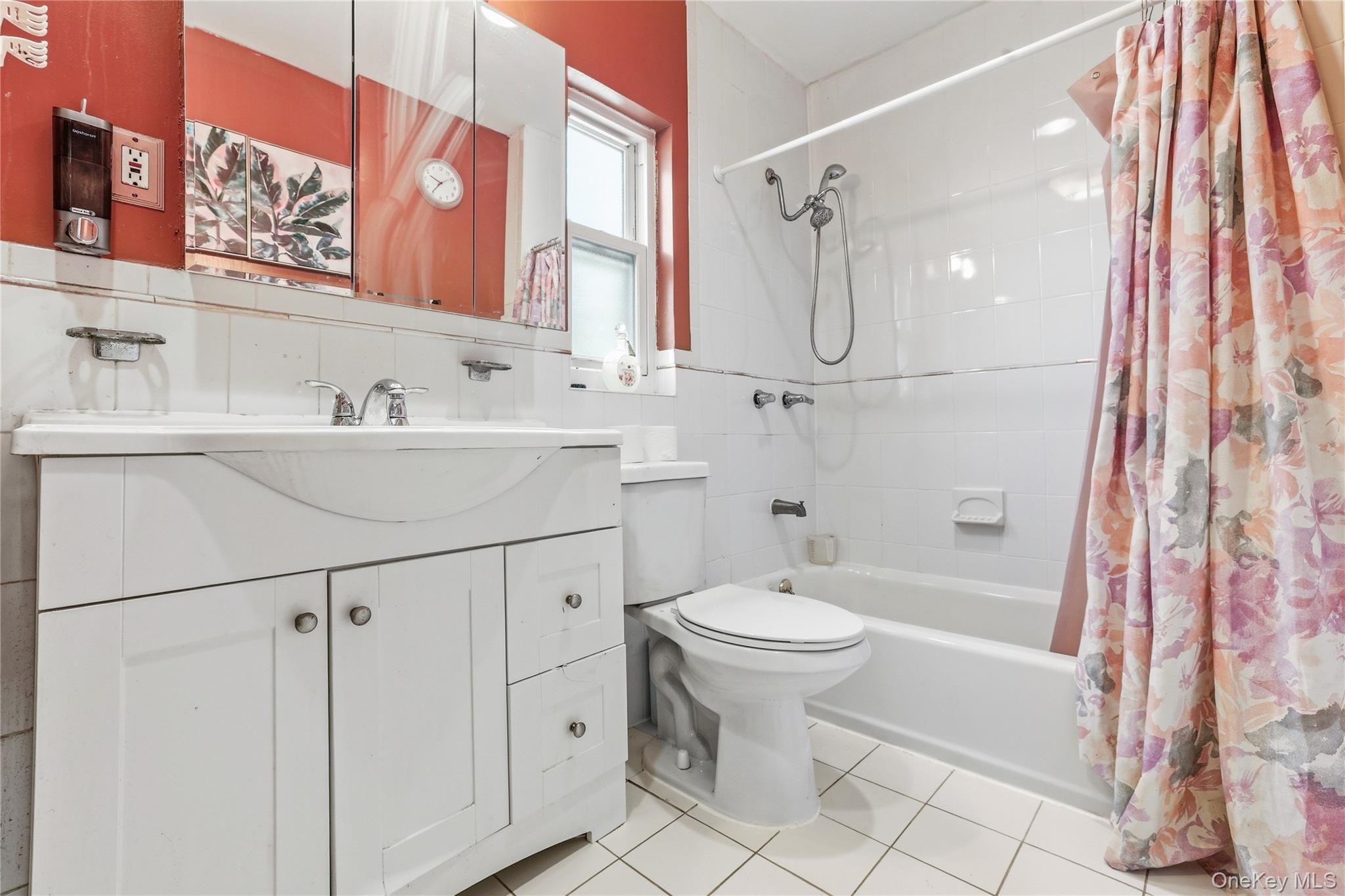 Single Family 252nd Street  Queens, NY 11426, MLS-1010788-14