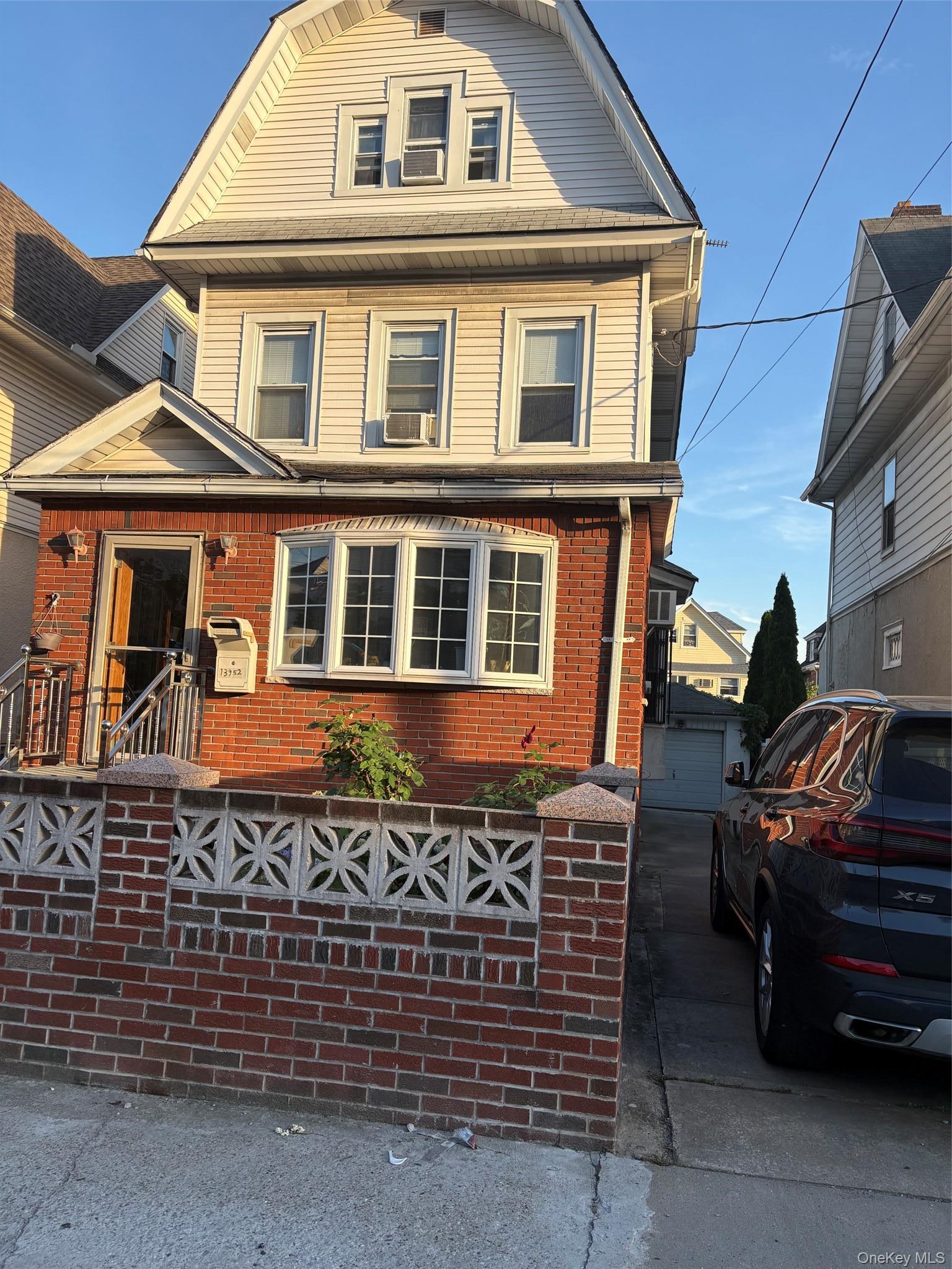 Single Family 86th Road  Queens, NY 11435, MLS-1010792-3