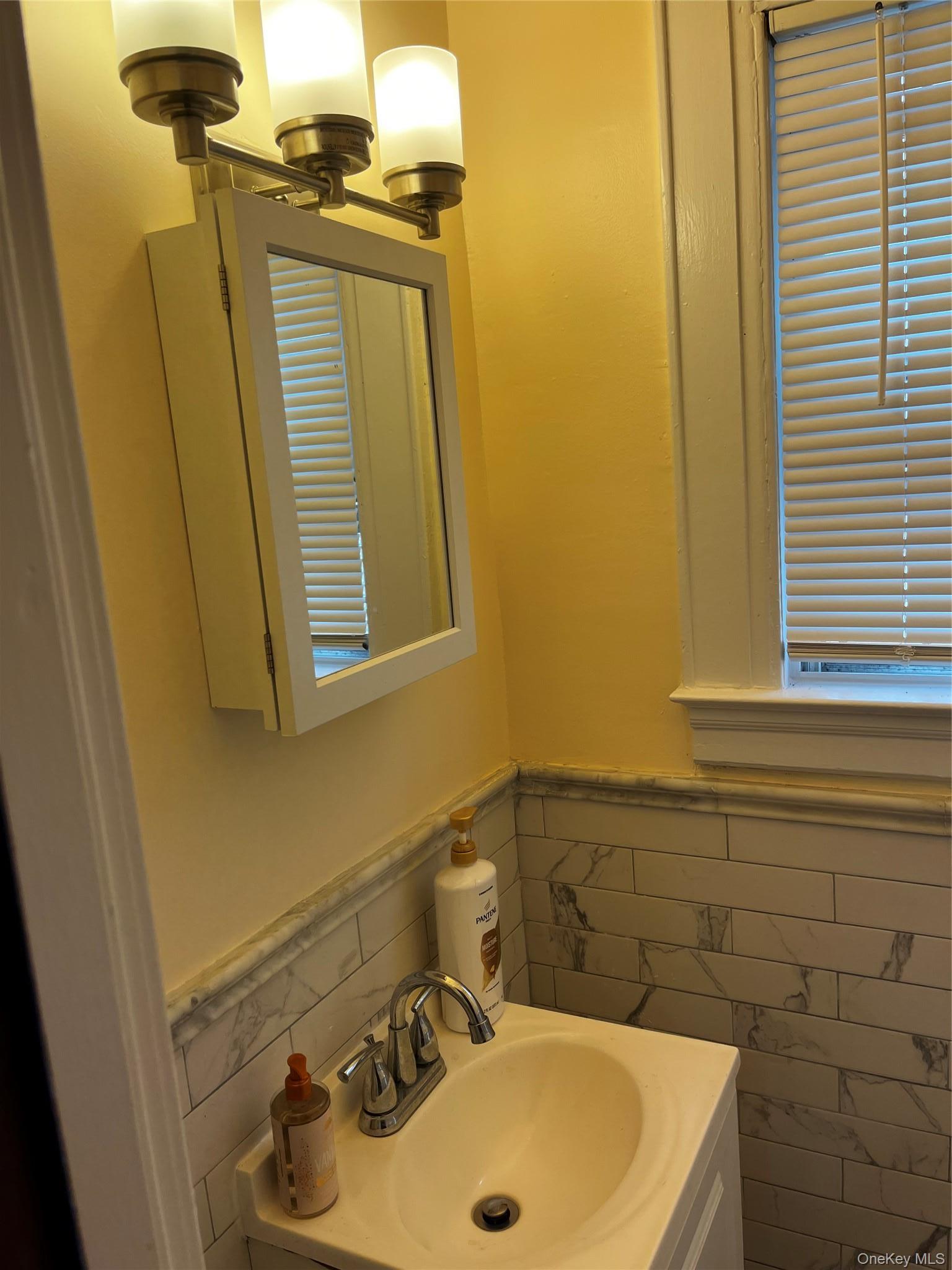 Single Family 86th Road  Queens, NY 11435, MLS-1010792-9