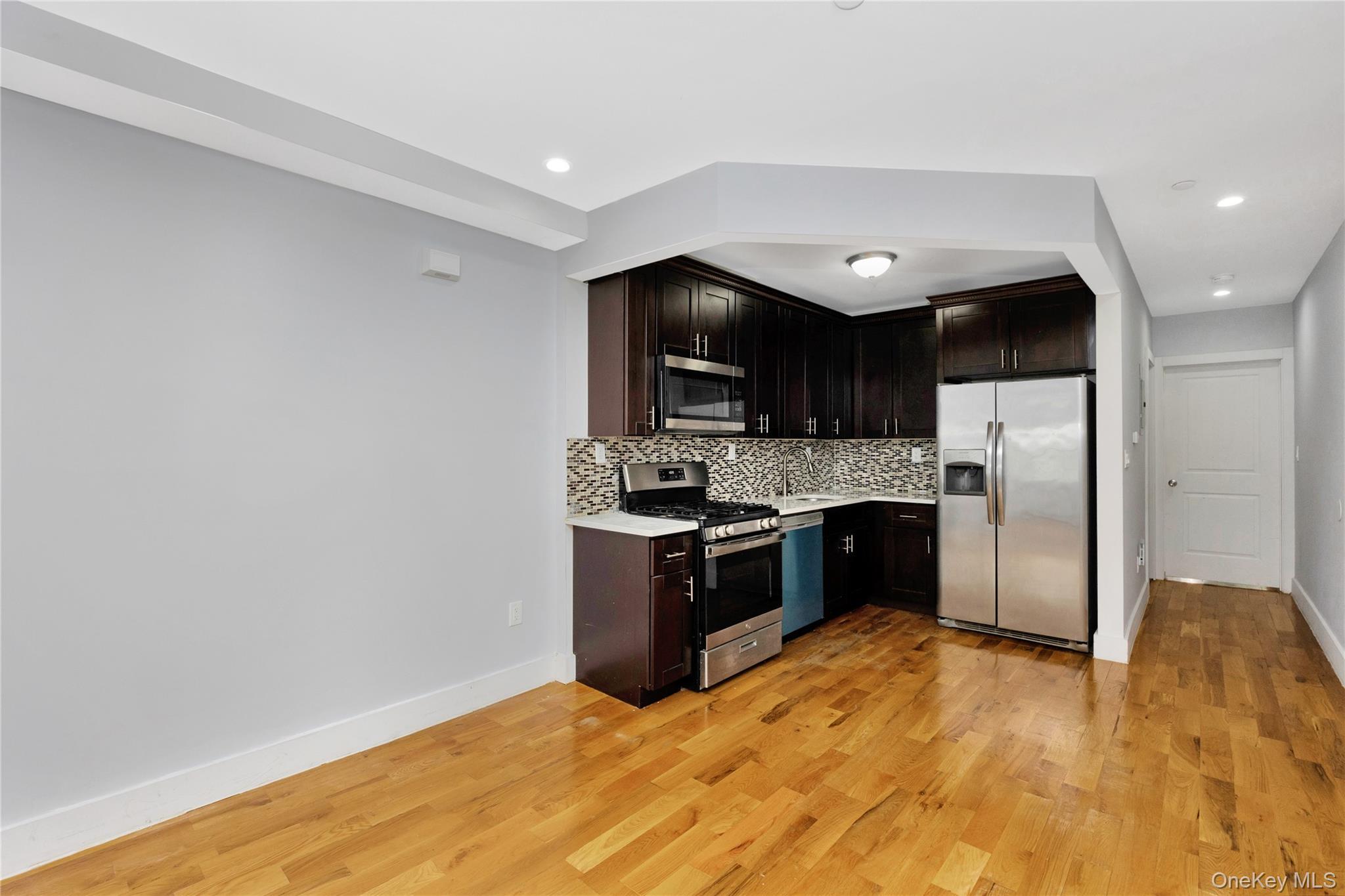 Single Family 104th Road  Queens, NY 11433, MLS-1010794-5