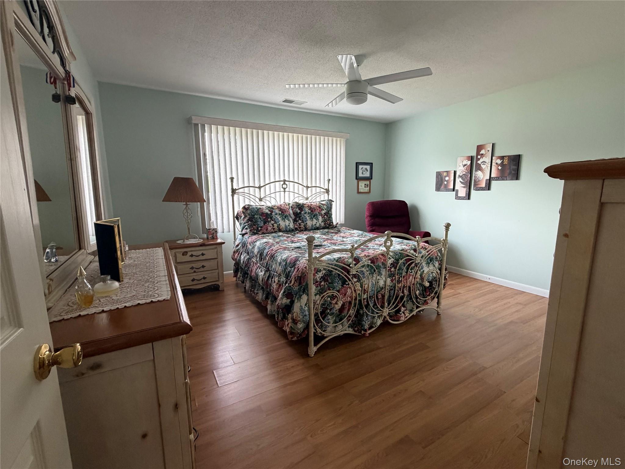 Single Family Villa Vista  Sullivan County, NY 12723, MLS-1010833-11