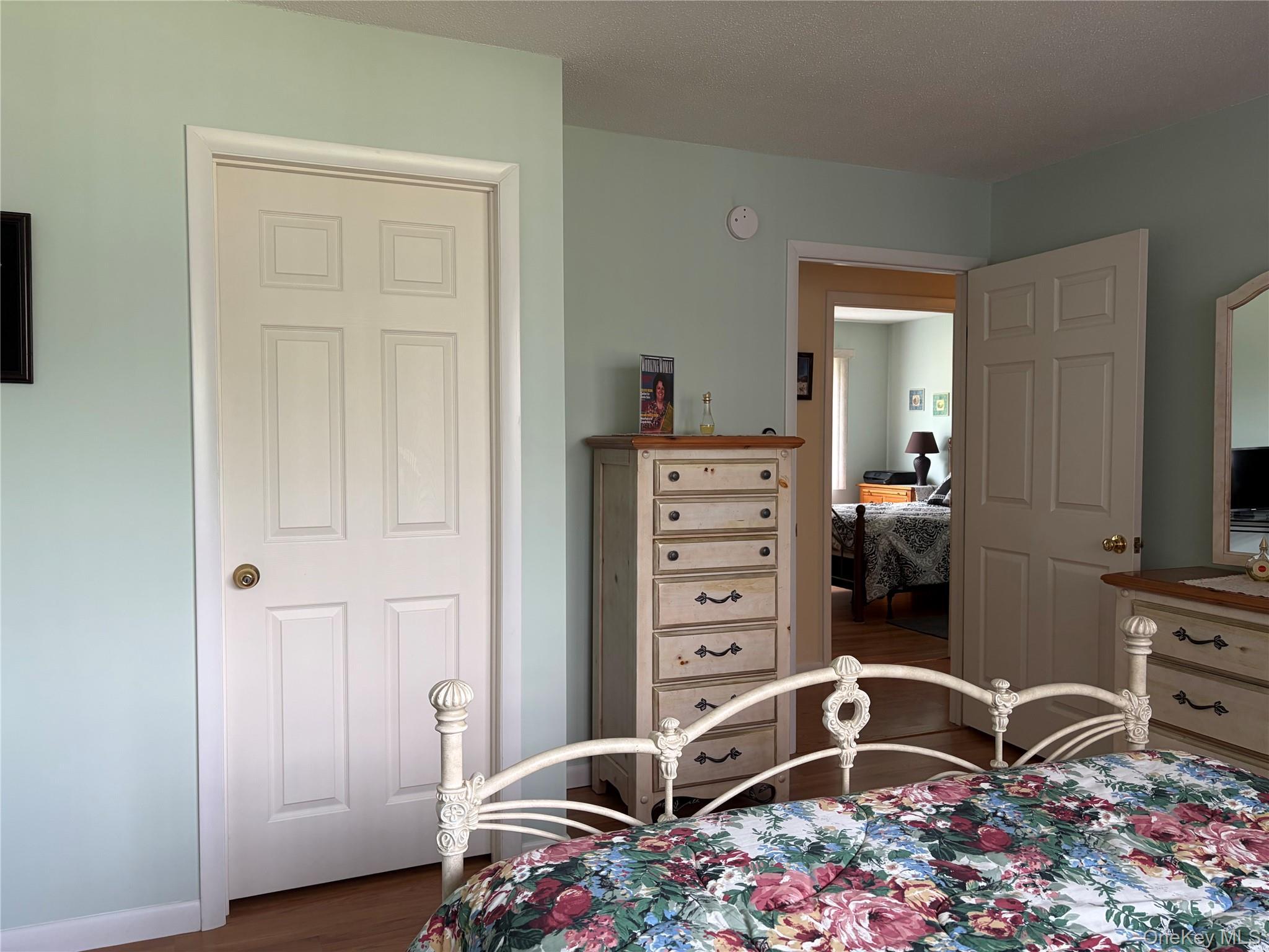 Single Family Villa Vista  Sullivan County, NY 12723, MLS-1010833-12