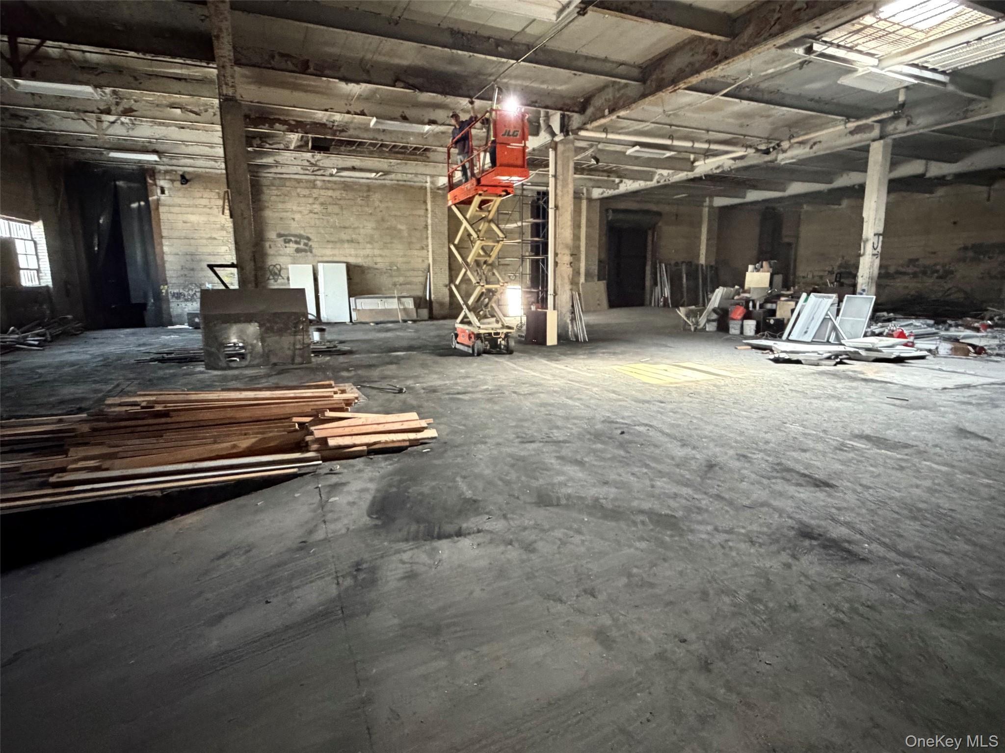 Commercial Lease 43rd  Queens, NY 11378, MLS-1010845-4
