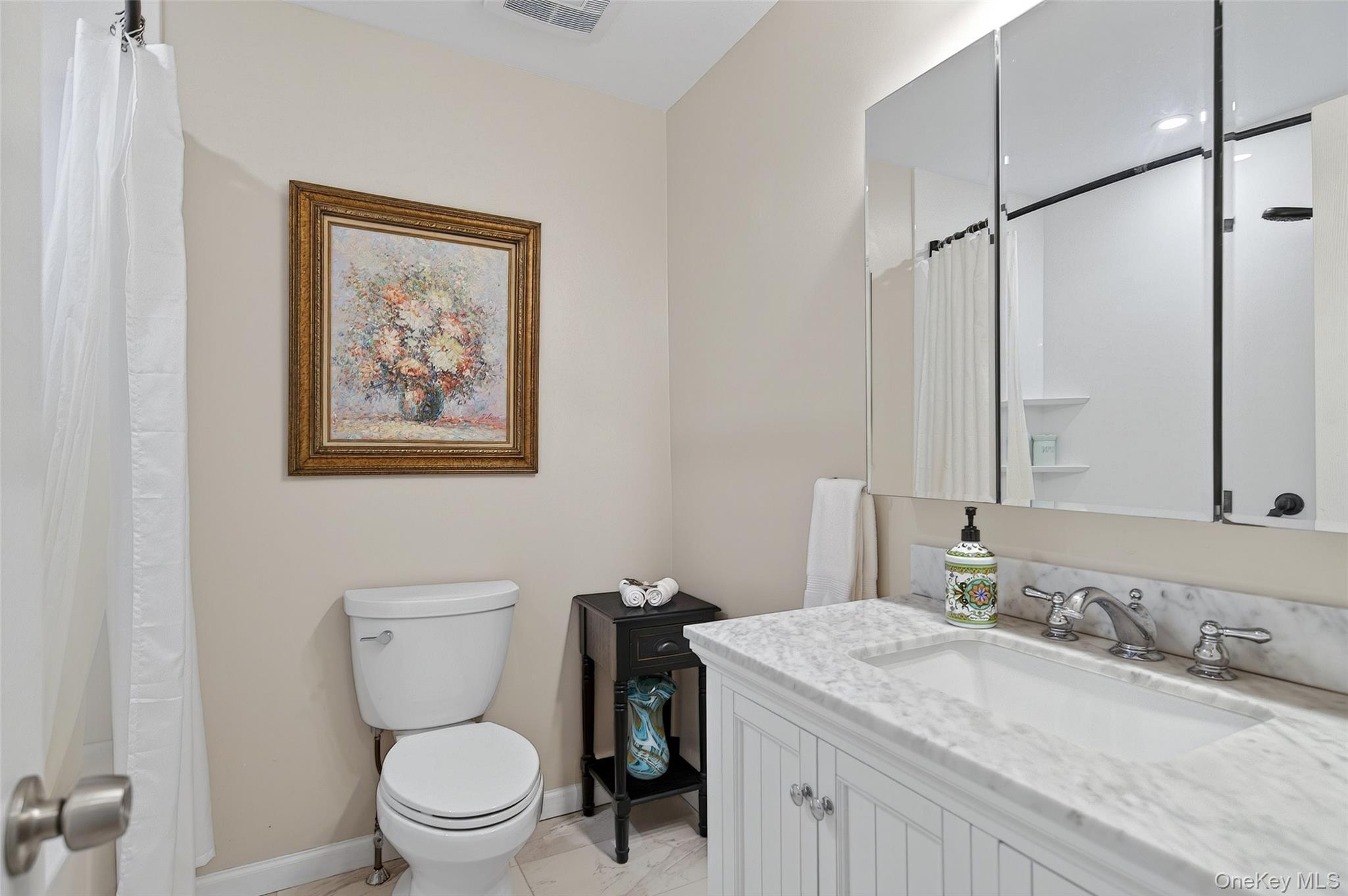 Single Family Dick Finn New Fairfield Ct Out Of Area, NY 06812, MLS-1010853-23