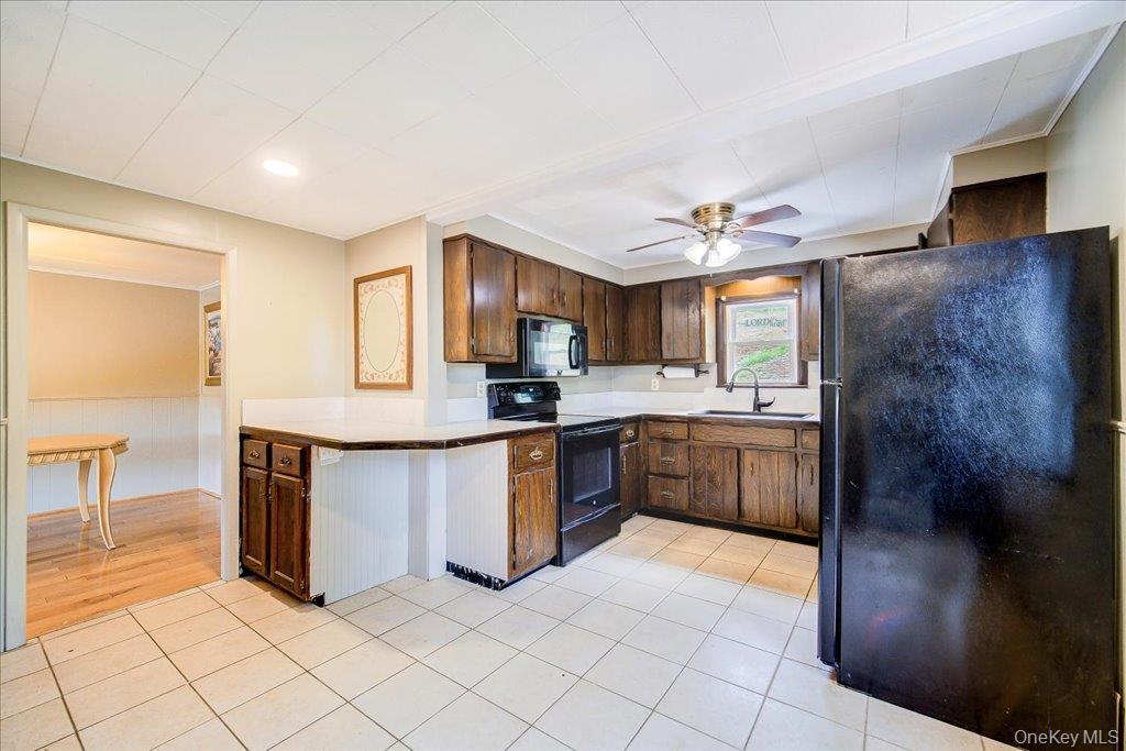 Single Family Moore Street Ulster County, NY 12401, MLS-1010862-16