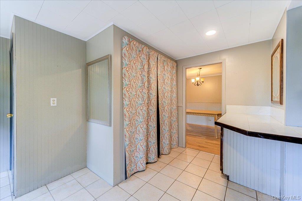 Single Family Moore Street Ulster County, NY 12401, MLS-1010862-20