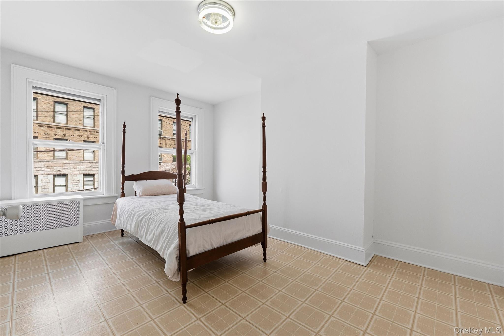Single Family Vireo Avenue  Bronx, NY 10470, MLS-1010925-17