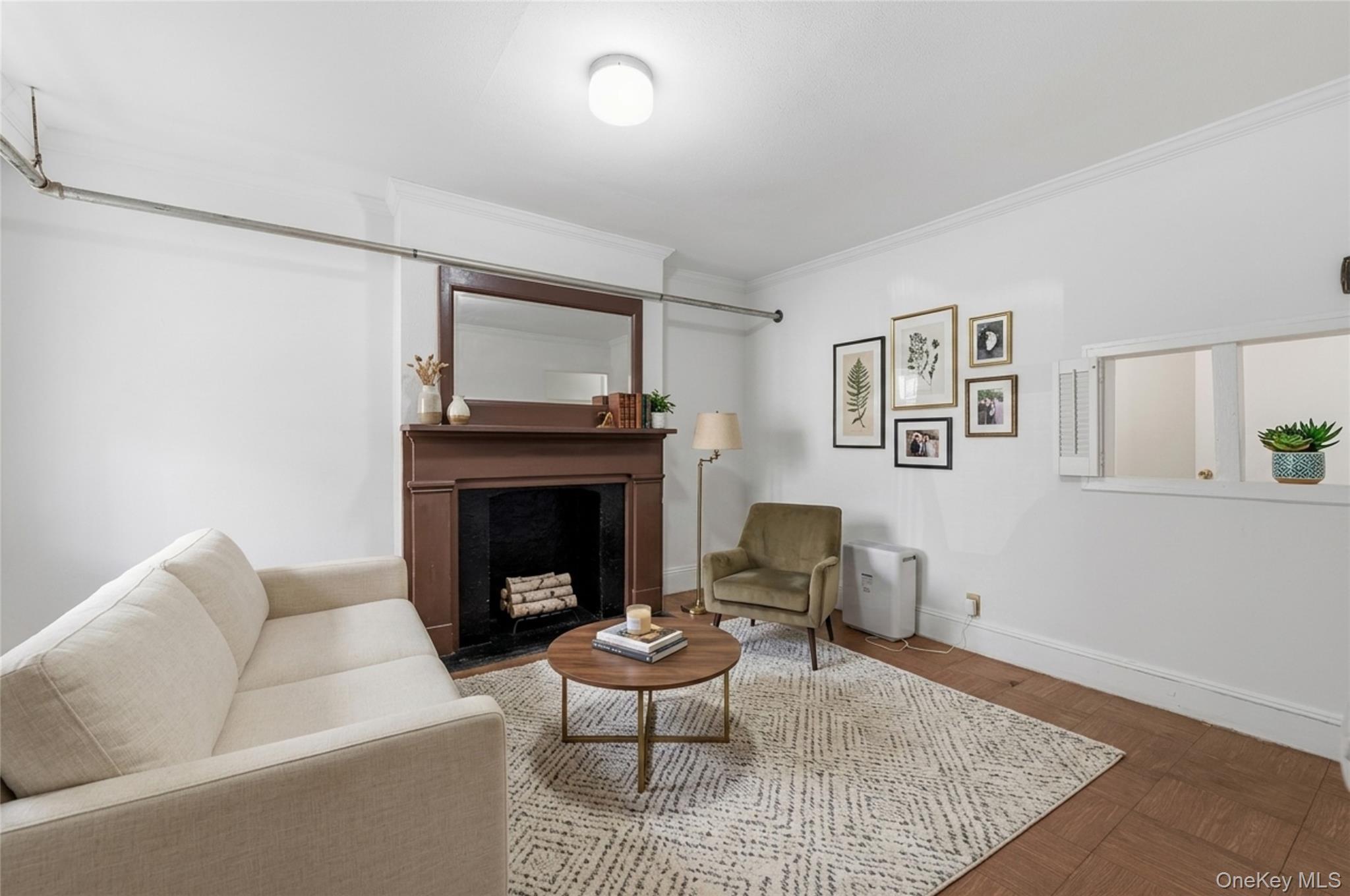 Single Family Vireo Avenue  Bronx, NY 10470, MLS-1010925-22