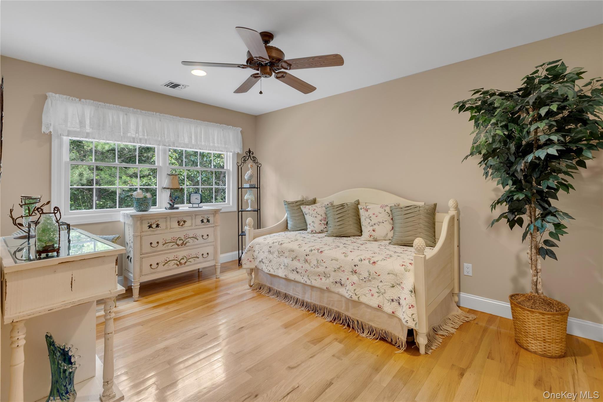 Single Family Landing Lane  Suffolk County, NY 11933, MLS-1010933-20