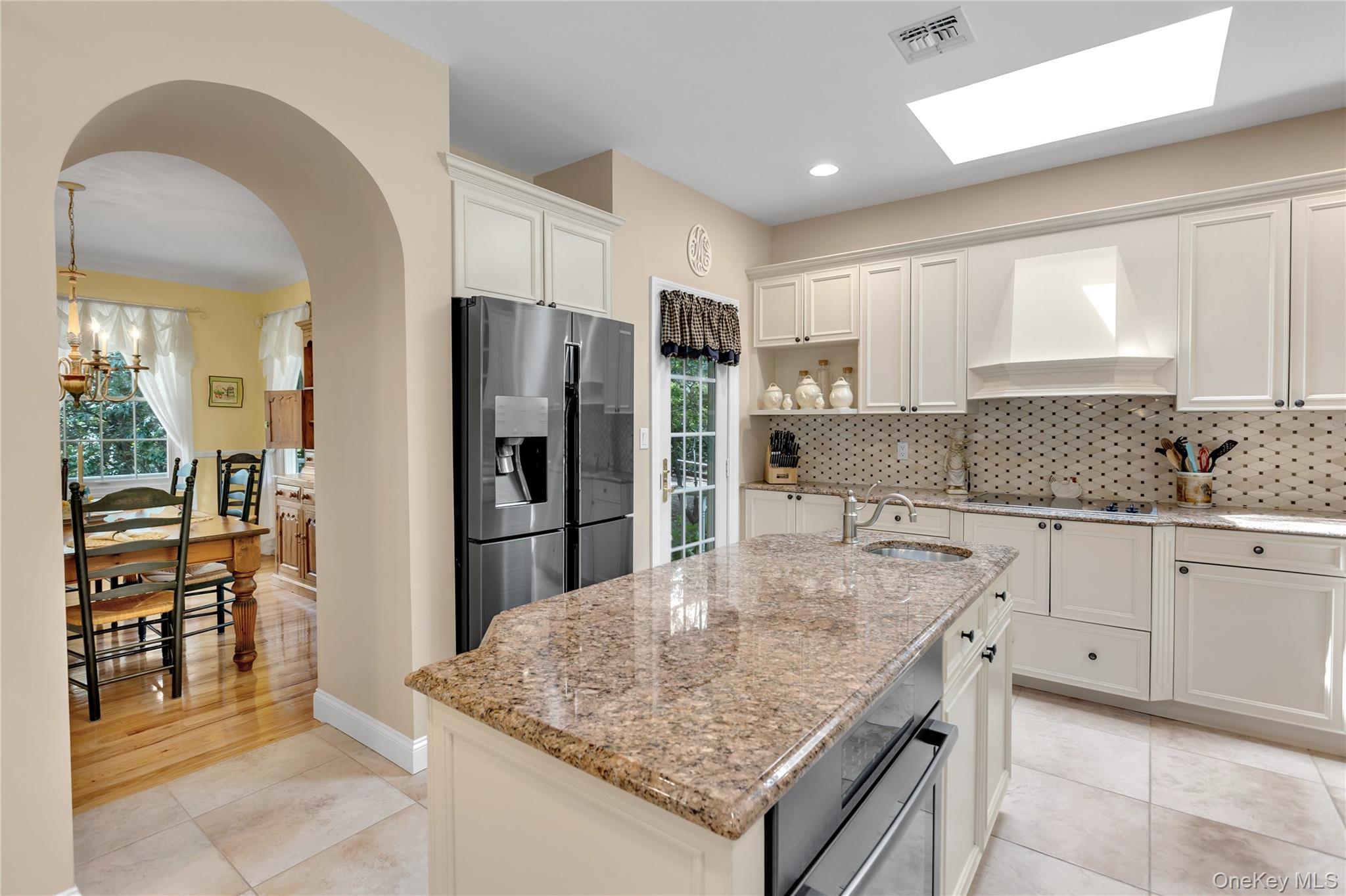 Single Family Landing Lane  Suffolk County, NY 11933, MLS-1010933-8