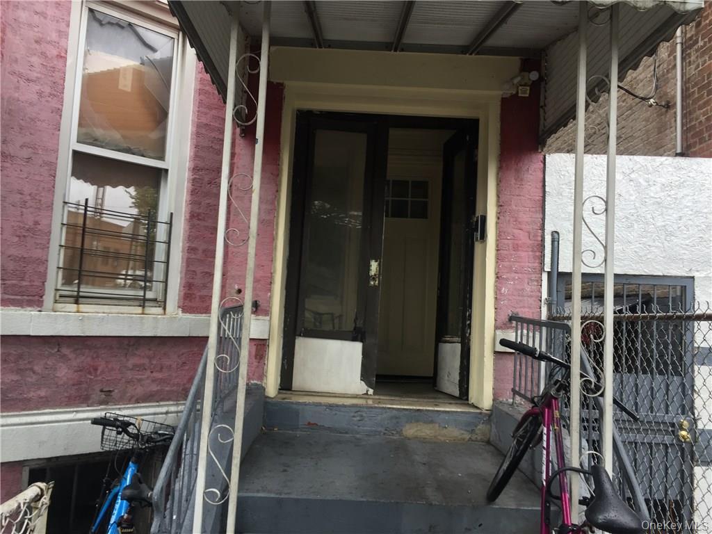 Single Family Longfellow Avenue  Bronx, NY 10474, MLS-1010972-4