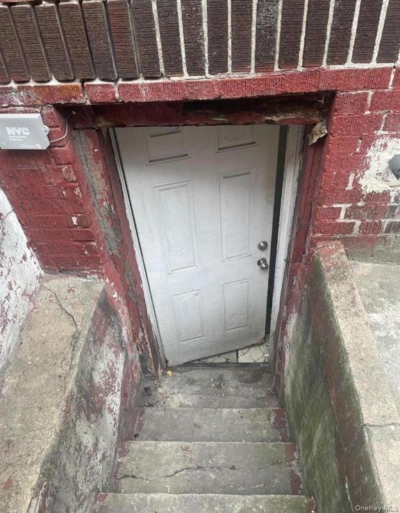 Single Family Longfellow Avenue  Bronx, NY 10459, MLS-1010980-3