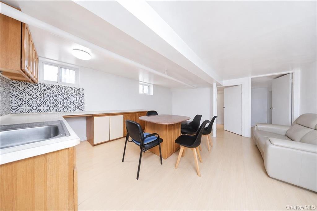 Single Family Forbell Brooklyn, NY 11208, MLS-1011011-11