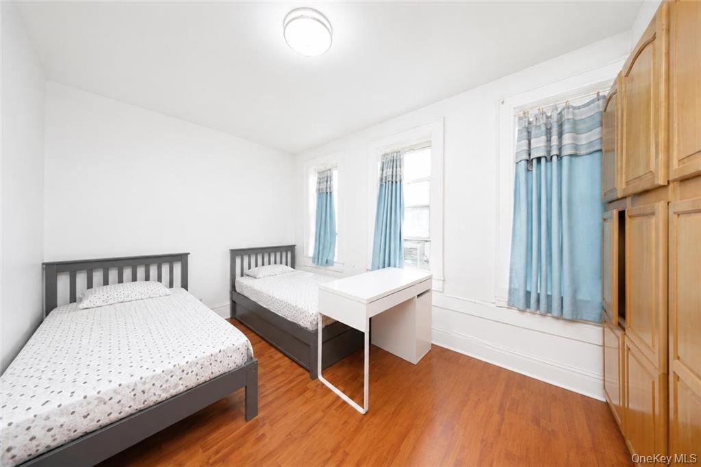 Single Family Forbell Brooklyn, NY 11208, MLS-1011011-15