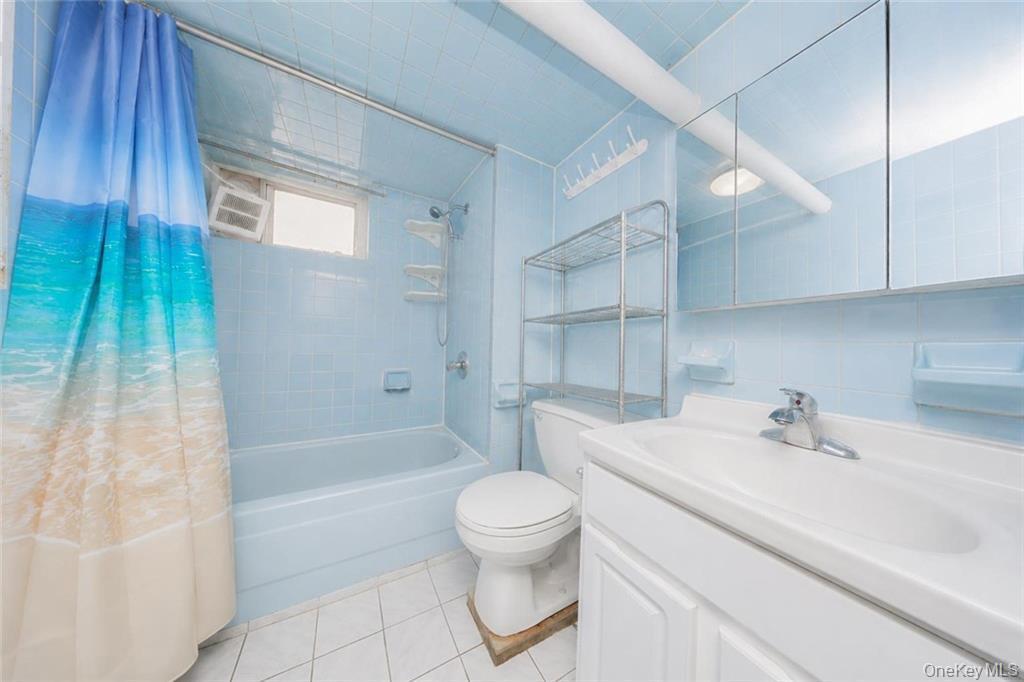 Single Family Forbell Brooklyn, NY 11208, MLS-1011011-19