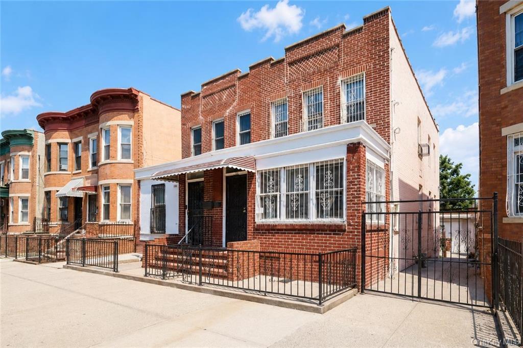 Single Family Forbell Brooklyn, NY 11208, MLS-1011011-2