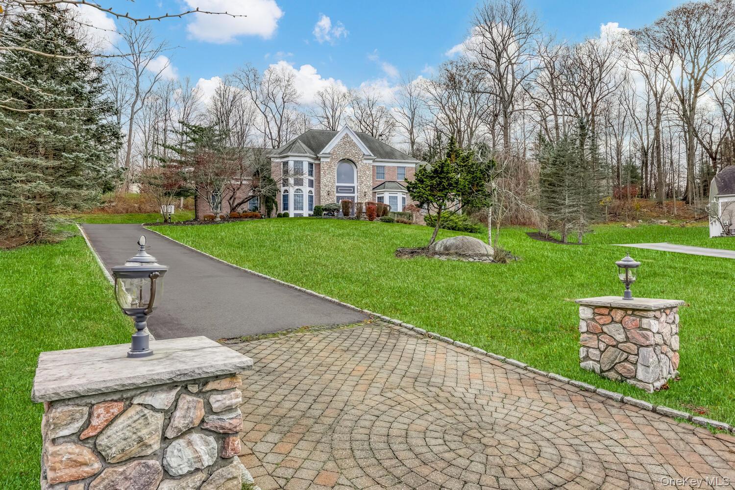 Single Family Golden Road Rockland County, NY 10901, MLS-1011051-2