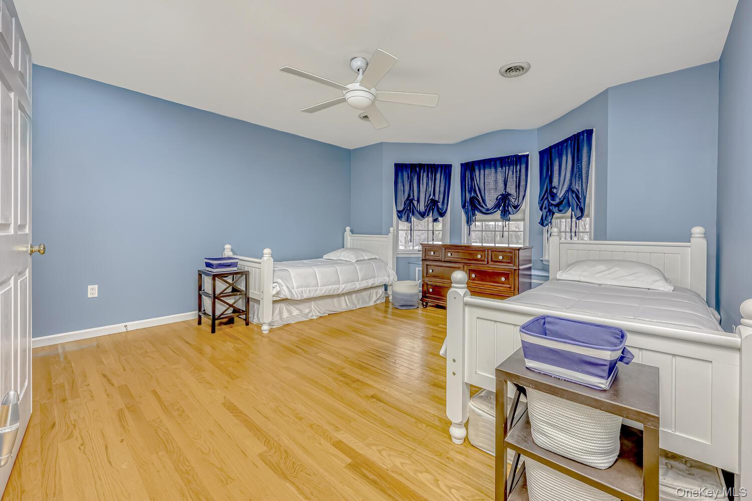 Single Family Golden Road Rockland County, NY 10901, MLS-1011051-26