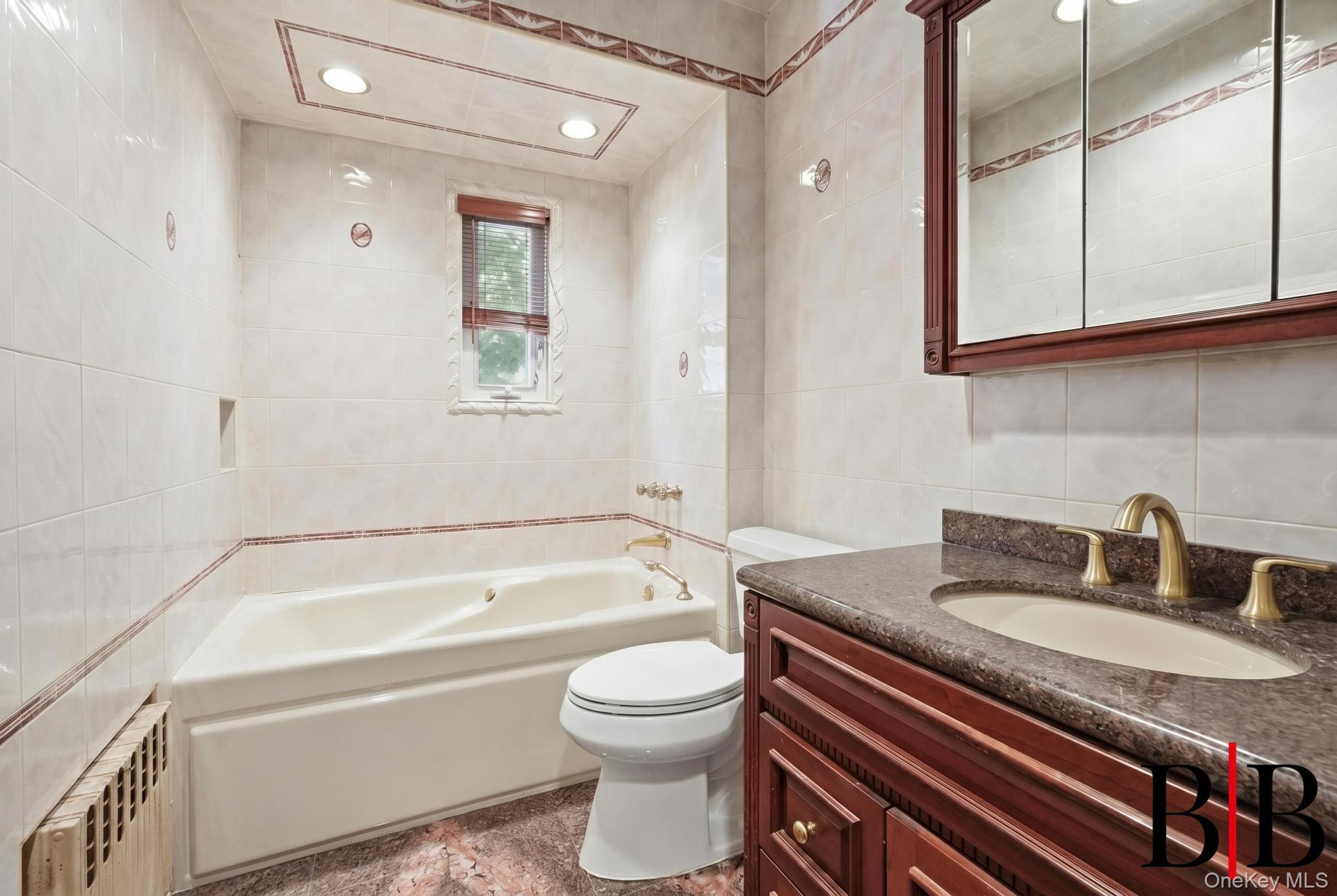 Single Family 28th  Brooklyn, NY 11235, MLS-1011070-17