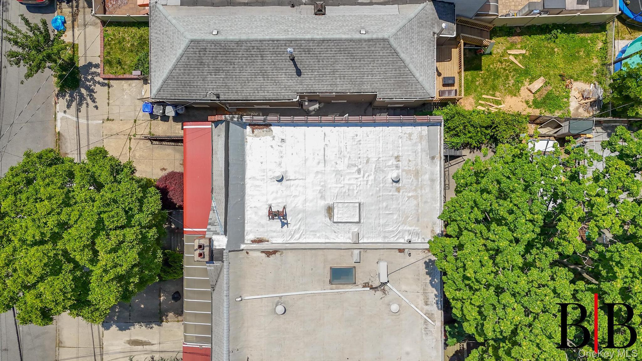 Single Family 28th  Brooklyn, NY 11235, MLS-1011070-26