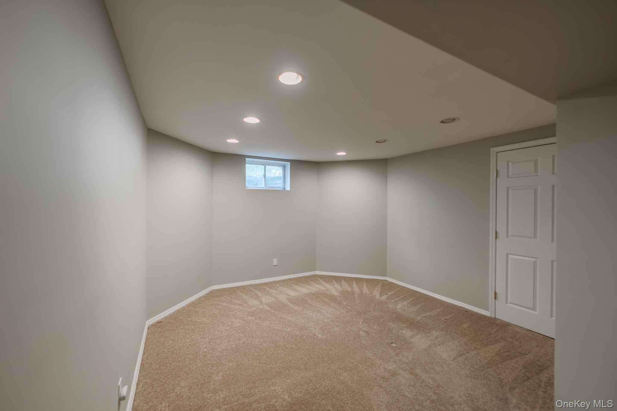 Single Family Eagle Lane  Suffolk County, NY 11788, MLS-1011071-34