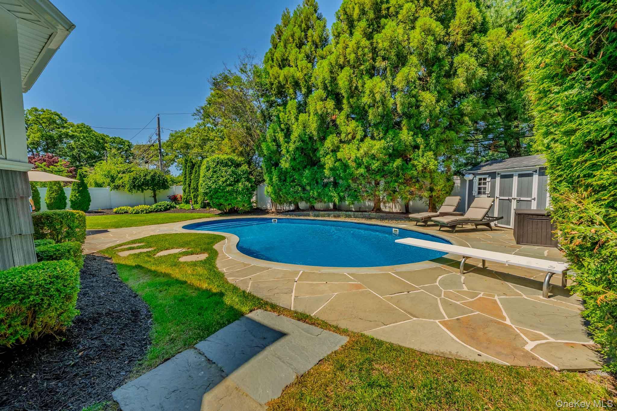 Single Family Eagle Lane  Suffolk County, NY 11788, MLS-1011071-6