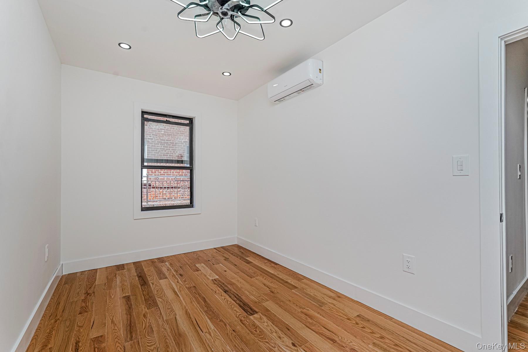 Single Family 54th Brooklyn, NY 11234, MLS-1011105-13