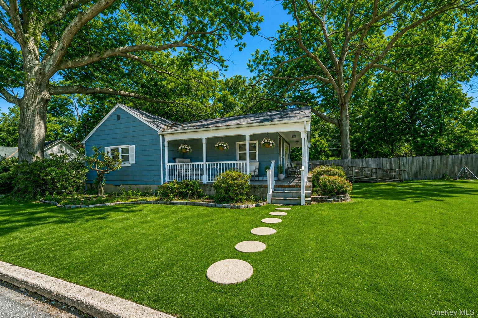 Single Family Curtis Drive  Suffolk County, NY 11789, MLS-1011128-3
