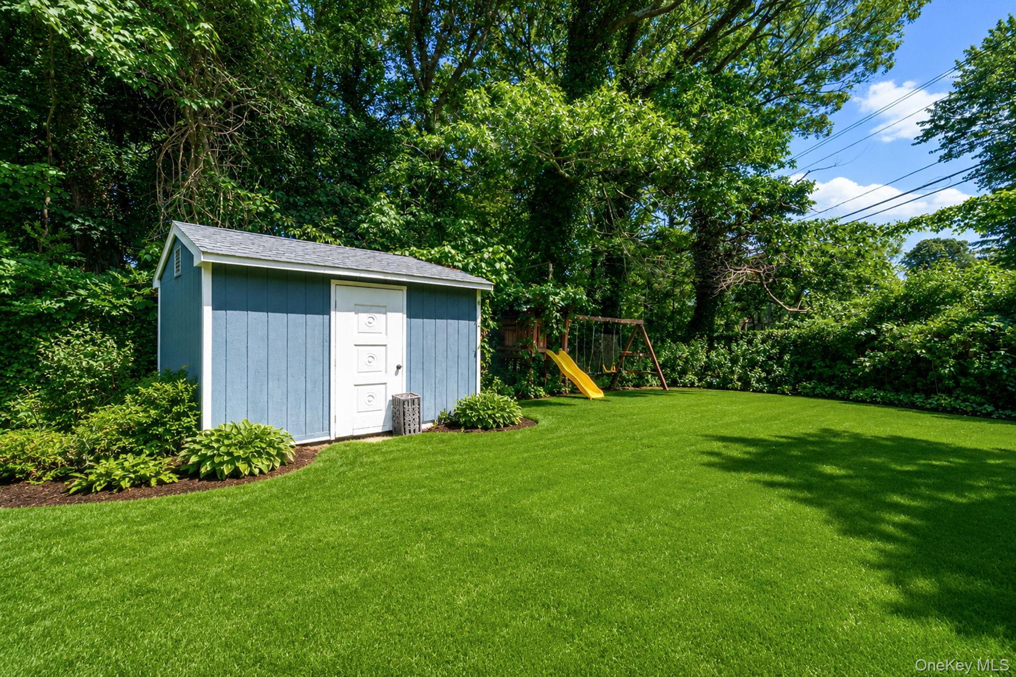 Single Family Curtis Drive  Suffolk County, NY 11789, MLS-1011128-6
