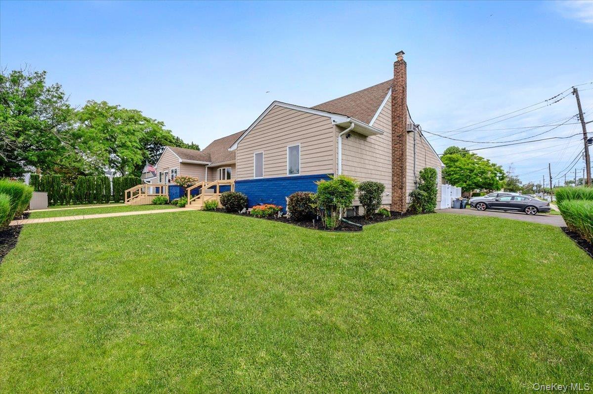 Single Family Edmore Lane  Suffolk County, NY 11795, MLS-1011134-50