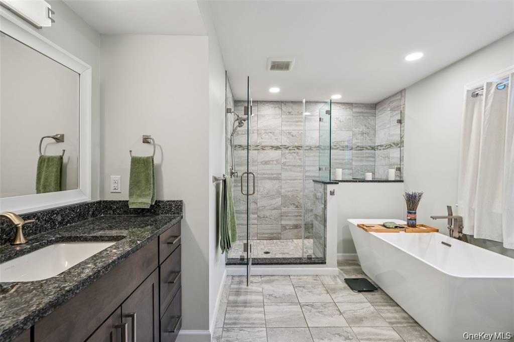 Single Family Abbey Road Rockland County, NY 10962, MLS-1011155-19