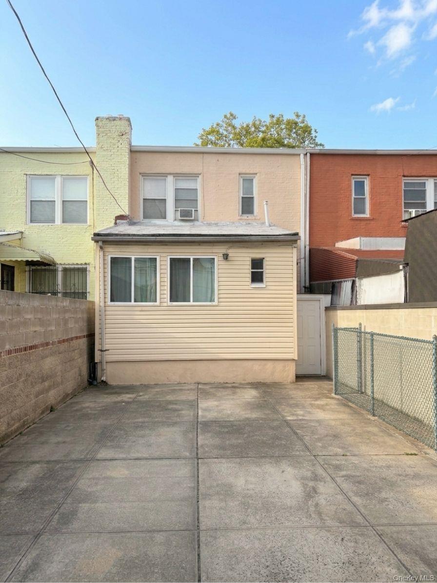 Single Family 43rd Street Queens, NY 11105, MLS-1011158-20