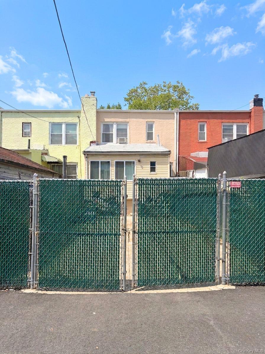 Single Family 43rd Street  Queens, NY 11105, MLS-1011158-21