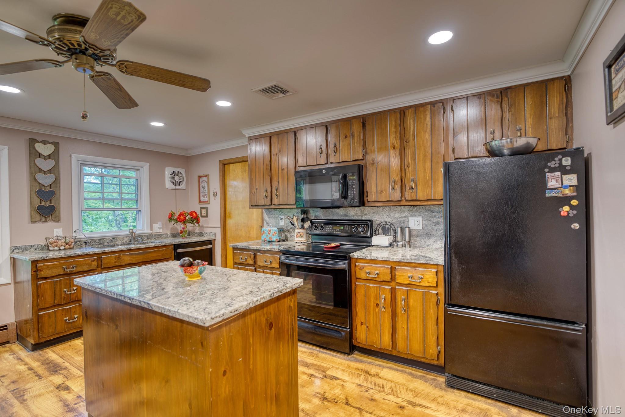 Single Family Rifton Terrace Ulster County, NY 12471, MLS-1011185-27