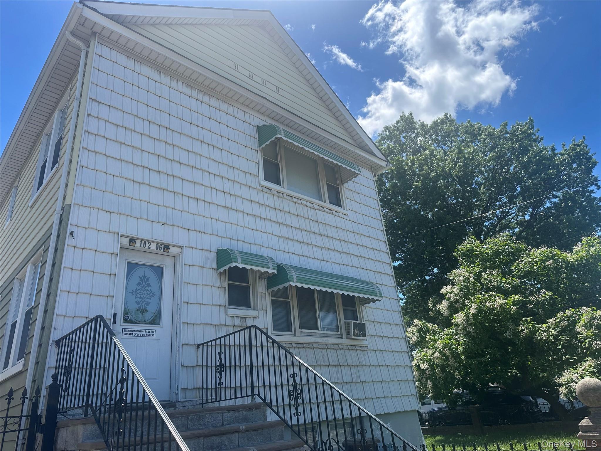 Single Family 27th  Queens, NY 11369, MLS-1011227-4