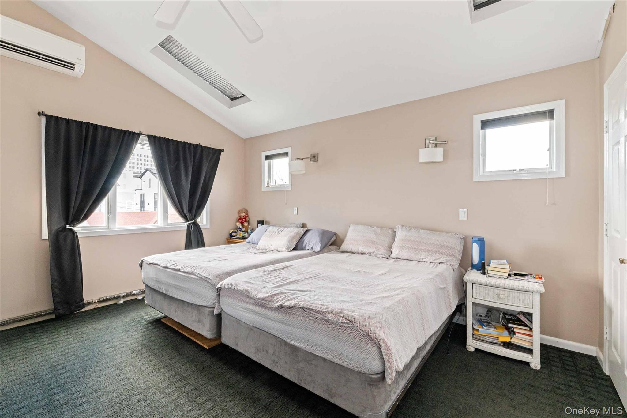 Single Family Beach 3rd Street  Queens, NY 11691, MLS-1011261-23