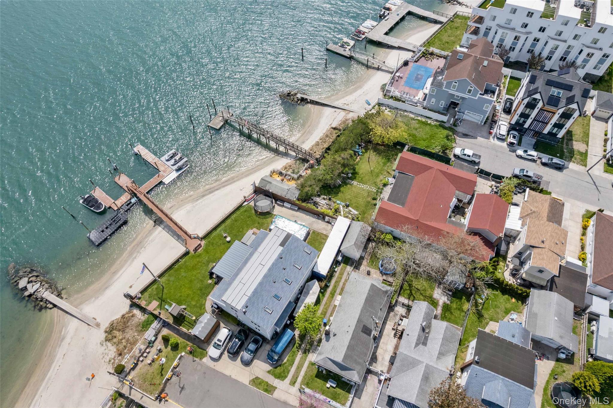 Single Family Beach 3rd Street  Queens, NY 11691, MLS-1011261-3