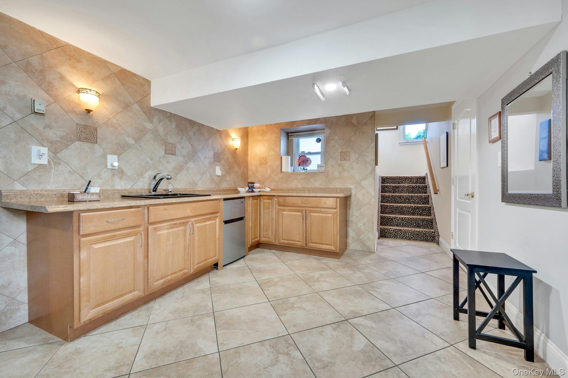 Single Family Windsor Oval Westchester County, NY 10805, MLS-1011278-21