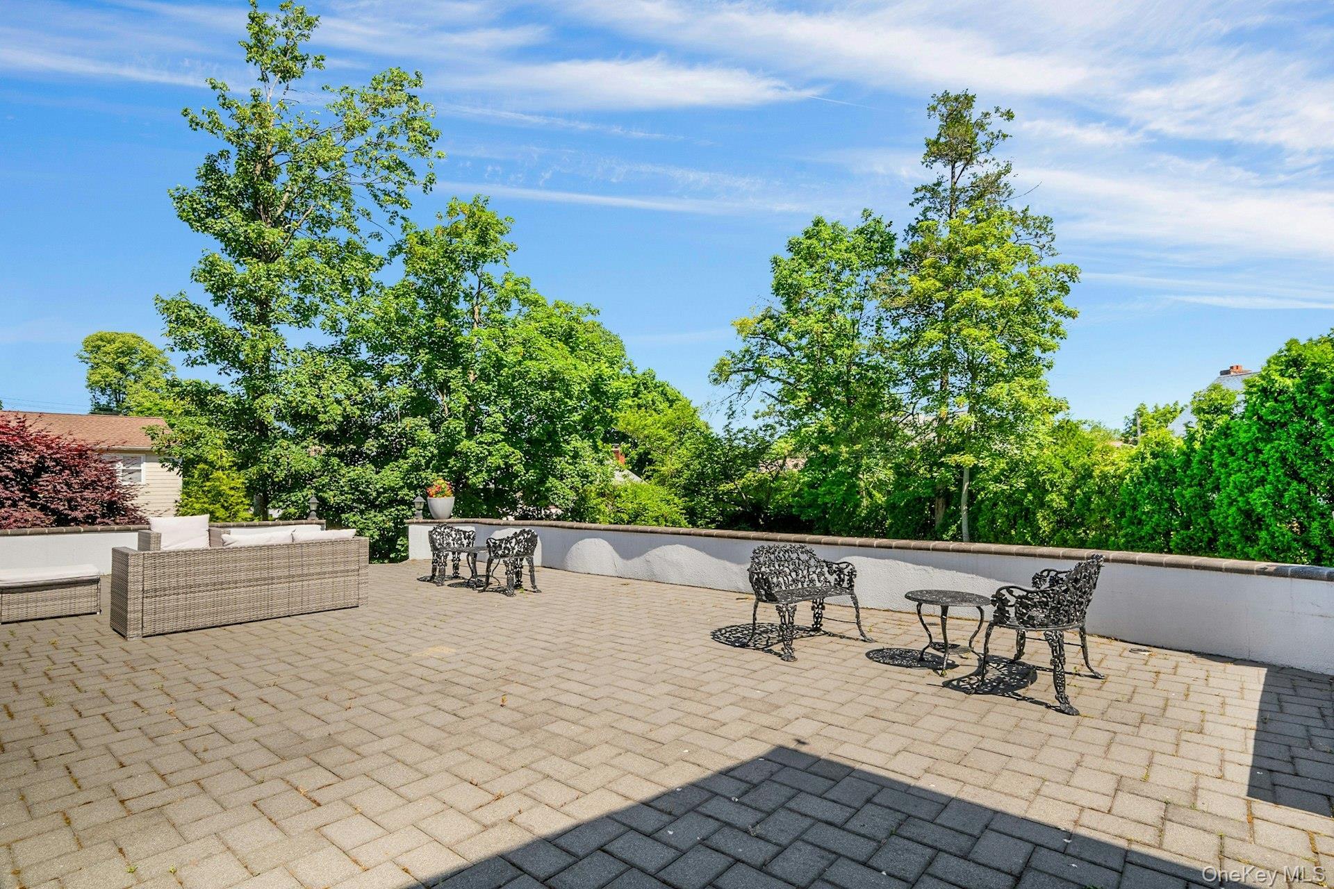 Single Family Windsor Oval Westchester County, NY 10805, MLS-1011278-30